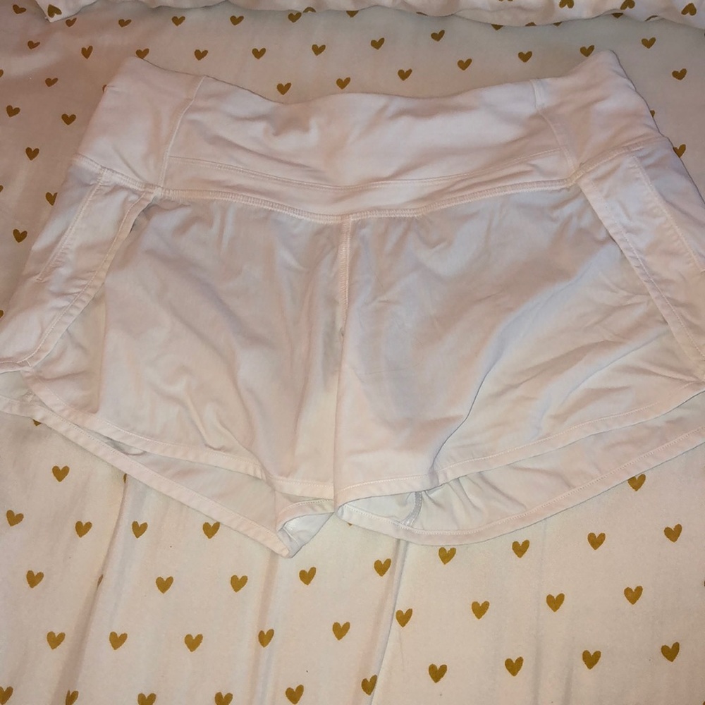 lulu lemon white shorts size 4